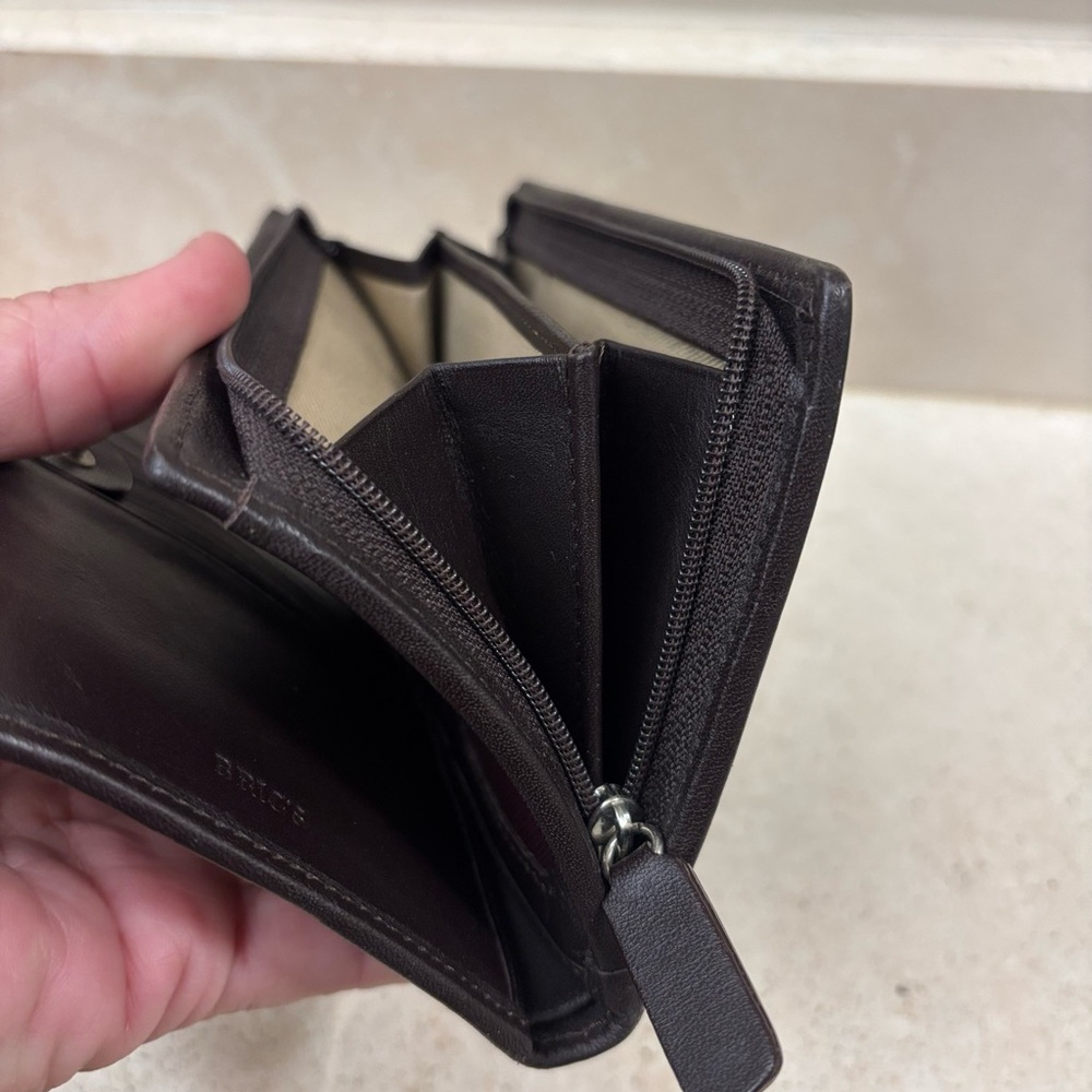 Brics Suede Wallet 6“ x 4“ - Picture 9 of 16